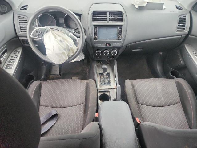 JA4AP3AU1KU012666 - 2019 MITSUBISHI OUTLANDER ES BLACK photo 8