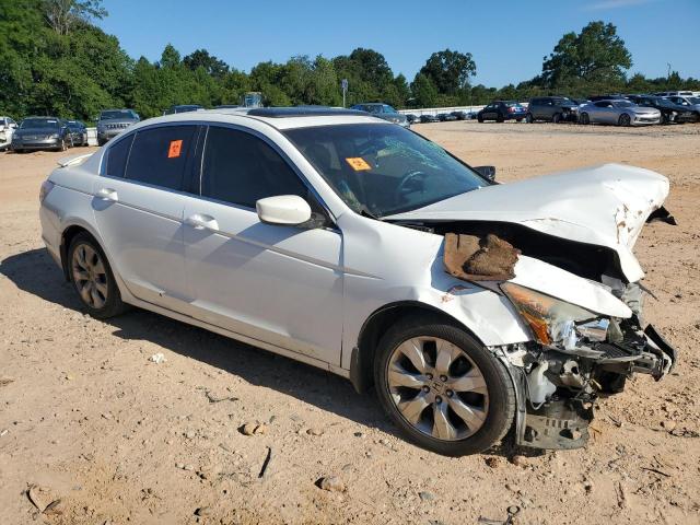 1HGCP26818A017463 - 2008 HONDA ACCORD EXL WHITE photo 4