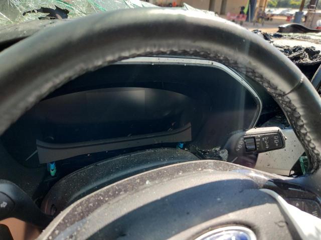 1FMCU0H6XMUA92934 - 2021 FORD ESCAPE SEL WHITE photo 9