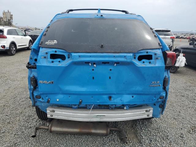 2T3RWRFV5KW042594 - 2019 TOYOTA RAV4 XLE BLUE photo 6