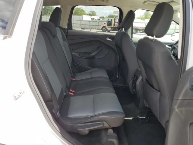 1FMCU9GD4JUB45398 - 2018 FORD ESCAPE SE أبيض صورة 11