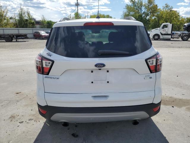 1FMCU9GD4JUB45398 - 2018 FORD ESCAPE SE أبيض صورة 6