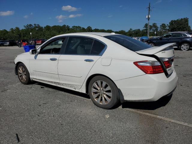 1HGCR2F82DA130083 - 2013 HONDA ACCORD EXL WHITE photo 2