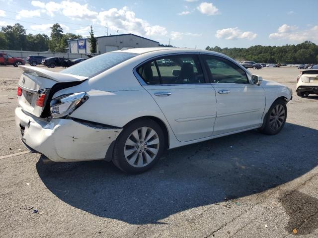 1HGCR2F82DA130083 - 2013 HONDA ACCORD EXL WHITE photo 3