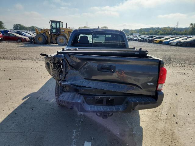 3TMCZ5AN4HM096668 - 2017 TOYOTA TACOMA DOUBLE CAB 灰色 照片 6