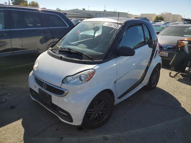 WMEEJ3BA4FK813172 - 2015 SMART FORTWO PURE WHITE photo 1