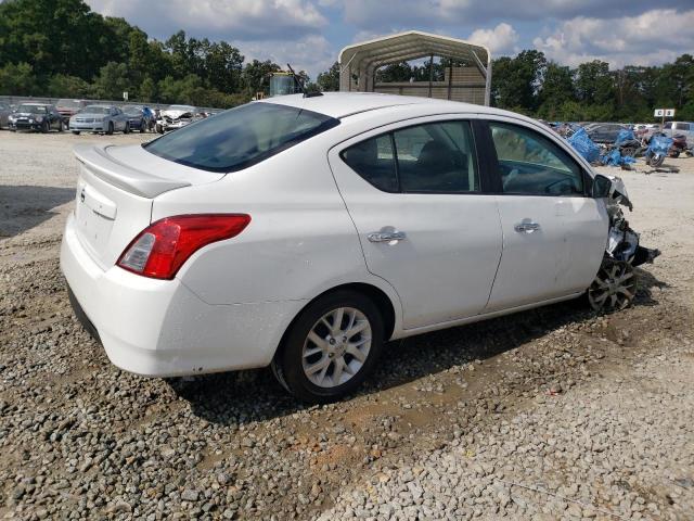 3N1CN7AP5JL866559 - 2018 NISSAN VERSA S WHITE photo 3