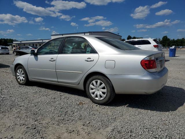 4T1BE30K85U985267 - 2005 TOYOTA CAMRY LE SILVER photo 2