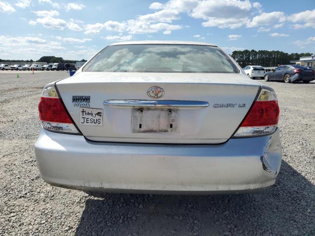 4T1BE30K85U985267 - 2005 TOYOTA CAMRY LE SILVER photo 6