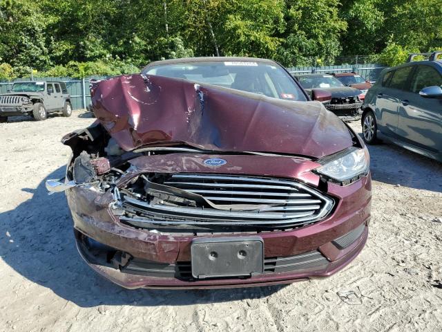 3FA6P0HD8JR178601 - 2018 FORD FUSION SE MAROON photo 5