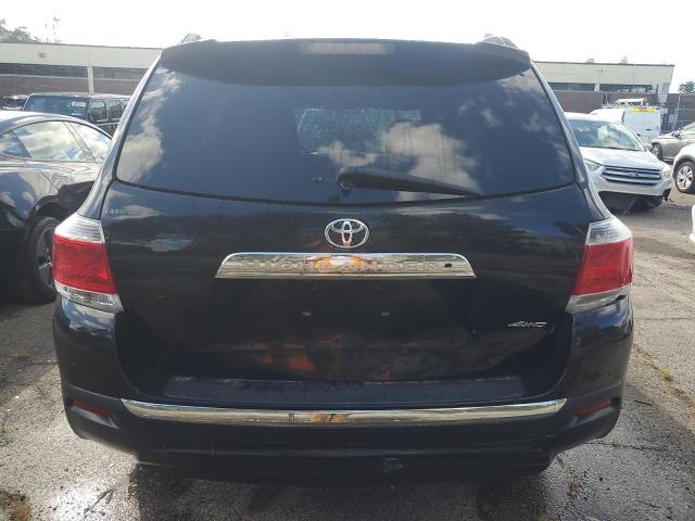 5TDBK3EH6DS180011 - 2013 TOYOTA HIGHLANDER BASE Черный фото 6