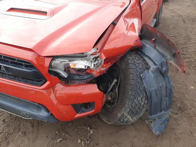 5TFLU4EN8FX136826 - 2015 TOYOTA TACOMA DOUBLE CAB 橙色 照片 9