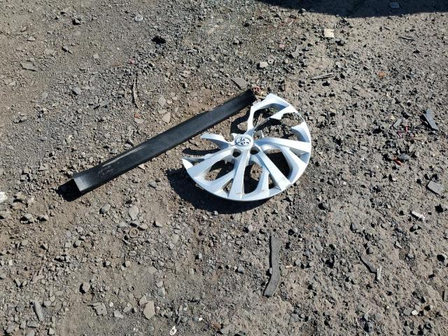 5YFBURHE5JP854944 - 2018 TOYOTA COROLLA L 蓝色 照片 12