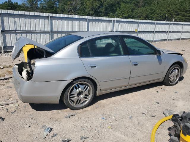 1N4AL11D34C143358 - 2004 NISSAN ALTIMA BASE SILVER photo 3