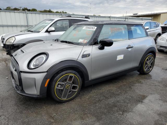 WMW13DJ00R2U70125 - 2024 MINI COOPER SE SILVER photo 1