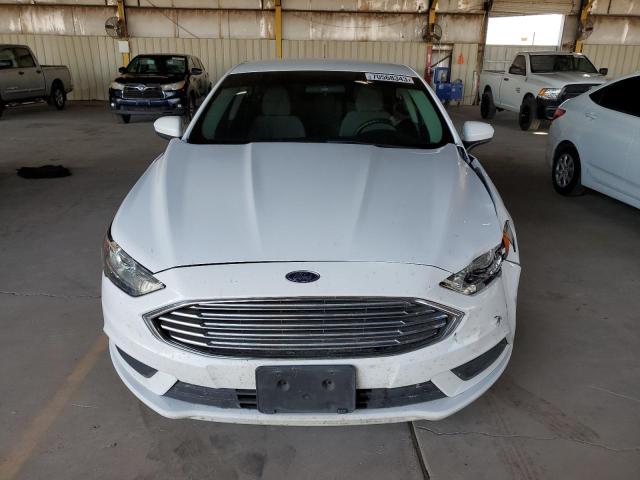 3FA6P0G71JR191749 - 2018 FORD FUSION S WHITE photo 5