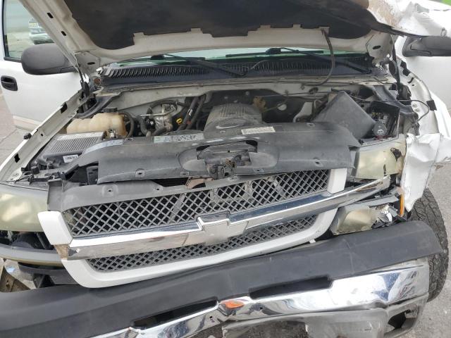 1GCHK23U84F104066 - 2004 CHEVROLET SILVERADO K2500 HEAVY DUTY WHITE photo 11