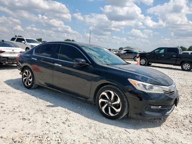 1HGCR3F83HA008800 - 2017 HONDA ACCORD EXL BLACK photo 4