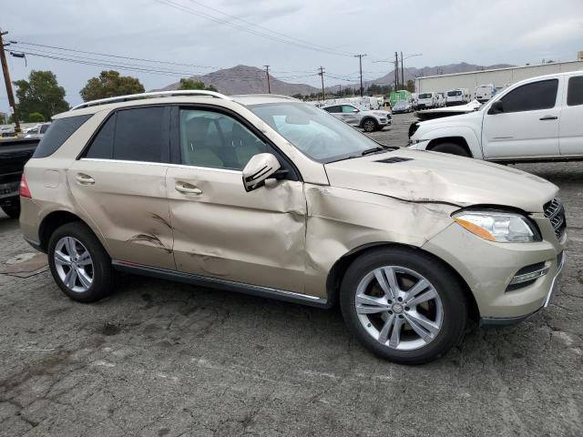 4JGDA5JB3DA118373 - 2013 MERCEDES-BENZ ML 350 金色 照片 4