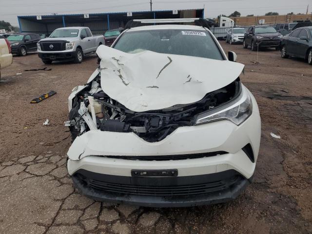 JTNKHMBX2K1026885 - 2019 TOYOTA C-HR XLE Білий фото 5