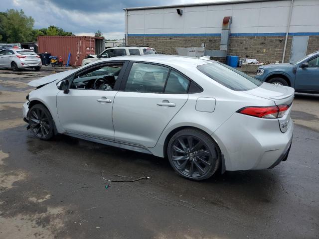 5YFP4MCEXRP185811 - 2024 TOYOTA COROLLA SE 银色 照片 2