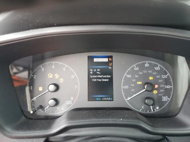 5YFP4MCEXRP185811 - 2024 TOYOTA COROLLA SE 银色 照片 9