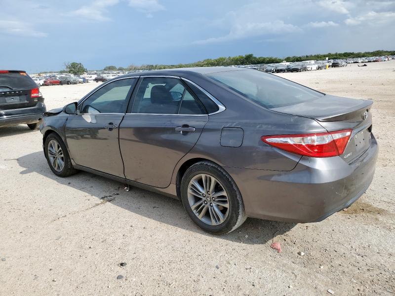 4T1BF1FK2GU139325 - 2016 TOYOTA CAMRY LE GRAY photo 2