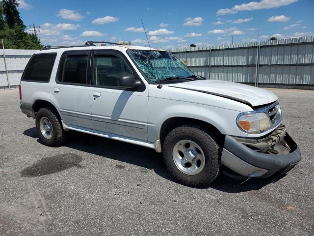 1FMZU63E01ZA49486 - 2001 FORD EXPLORER XLT WHITE photo 4