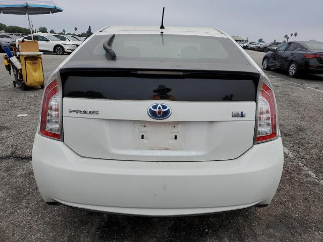 JTDKN3DUXD5688557 - 2013 TOYOTA PRIUS WHITE photo 6