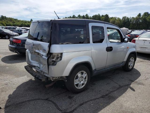5J6YH2H34AL006240 - 2010 HONDA ELEMENT LX SILVER photo 3