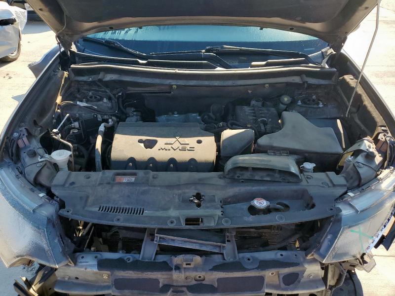 JA4AD3A32KZ012548 - 2019 MITSUBISHI OUTLANDER SE رمادي صورة 12