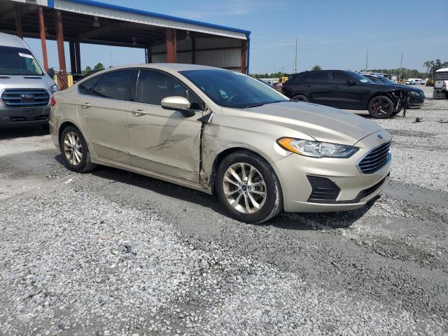 3FA6P0HD9KR193870 - 2019 FORD FUSION SE თაფლისფერი ფოტო 4