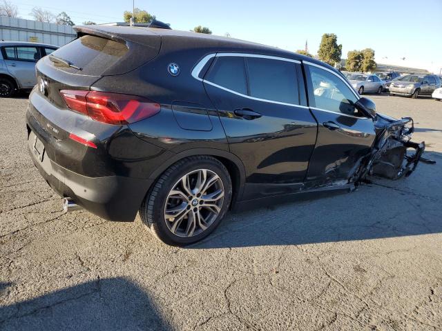 WBXYJ1C03N5T40855 - 2022 BMW X2 XDRIVE28I BLACK photo 3