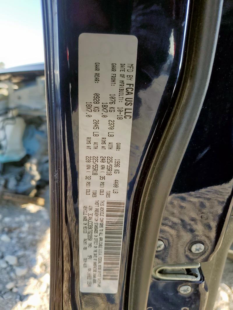 3C4NJCCB9KT623950 - 2019 JEEP COMPASS LIMITED 蓝色 照片 14