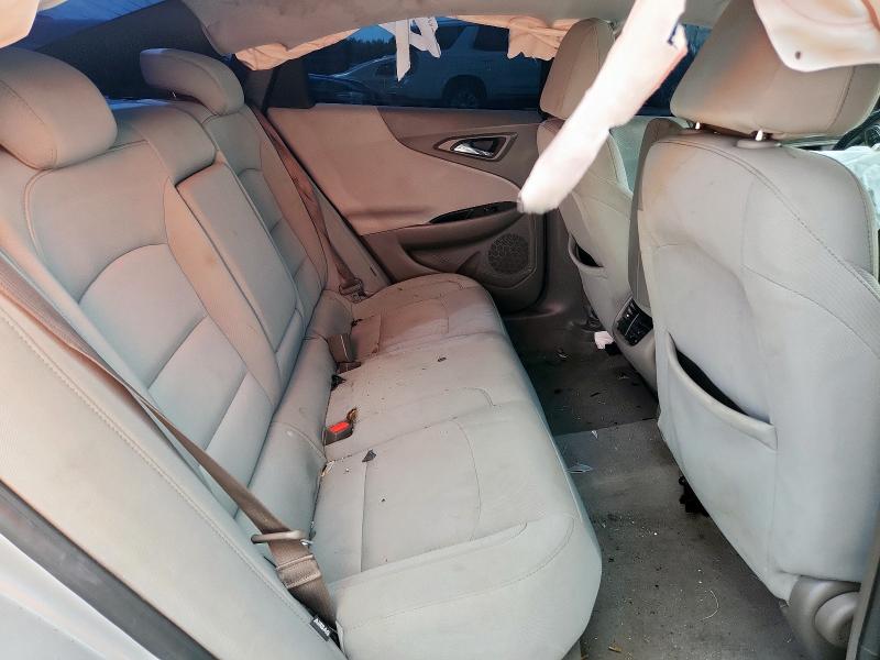 1G1ZD5ST4JF186357 - 2018 CHEVROLET MALIBU LT 银色 照片 10