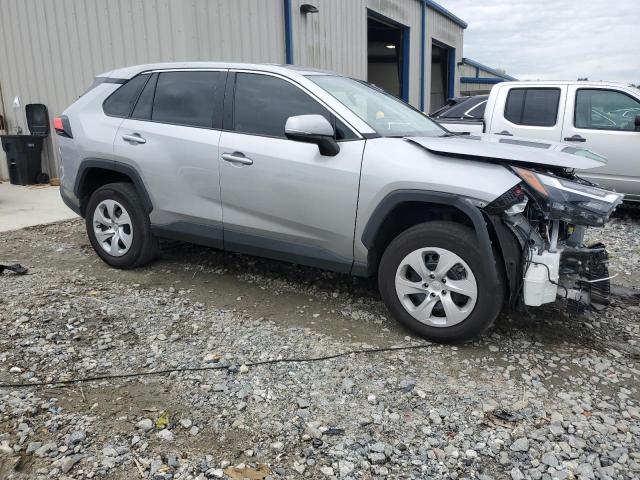 2T3K1RFV5RC281879 - 2024 TOYOTA RAV4 LE 银色 照片 4