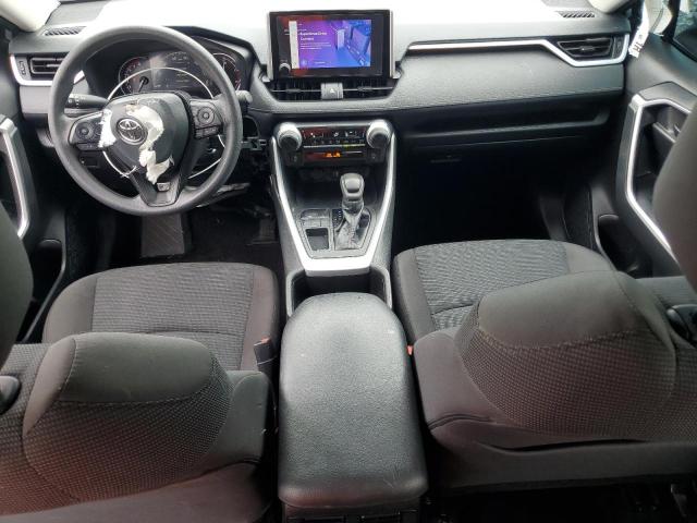 2T3K1RFV5RC281879 - 2024 TOYOTA RAV4 LE 银色 照片 8