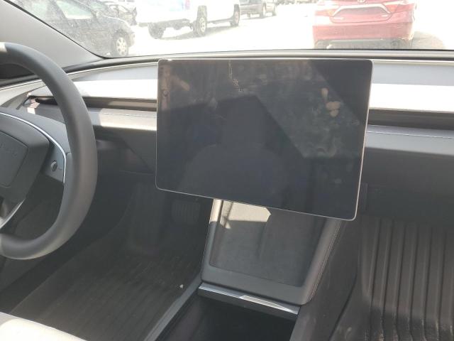 5YJ3E1EA9RF796252 - 2024 TESLA MODEL 3 WHITE photo 9