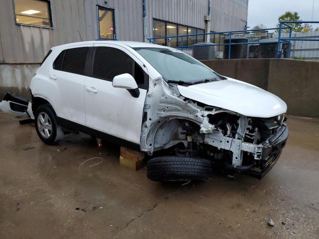 KL7CJKSB5LB321235 - 2020 CHEVROLET TRAX LS WHITE photo 4