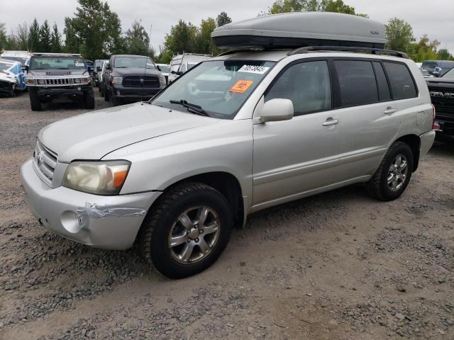 2004 TOYOTA HIGHLANDER, 
