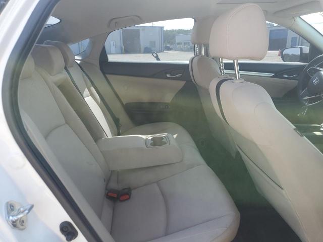 JHMFC1F32JX012070 - 2018 HONDA CIVIC EX WHITE photo 10