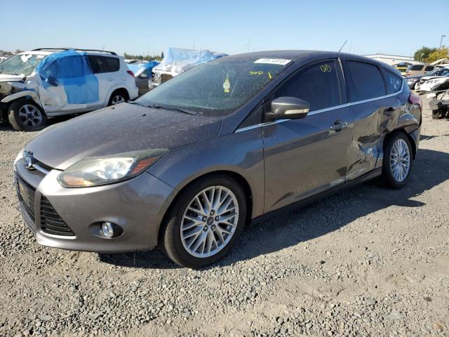 1FADP3N29EL255119 - 2014 FORD FOCUS TITANIUM GRAY photo 1