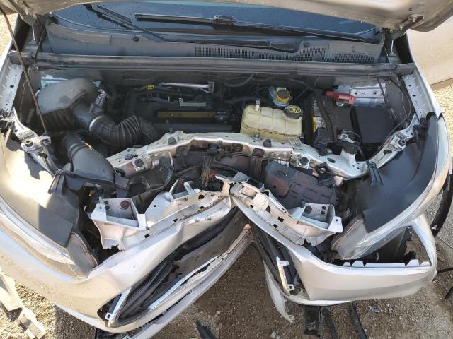 3GNCJLSB3JL258034 - 2018 CHEVROLET TRAX 1LT SILVER photo 11