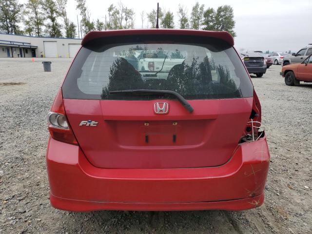 JHMGD38638S038592 - 2008 HONDA FIT SPORT RED photo 6