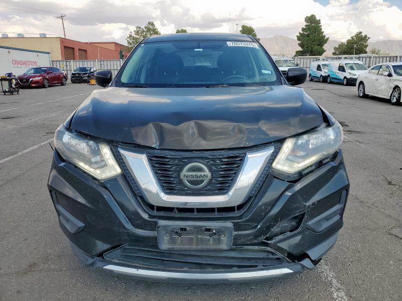 KNMAT2MTXJP619841 - 2018 NISSAN ROGUE S Սև լուսանկար 5