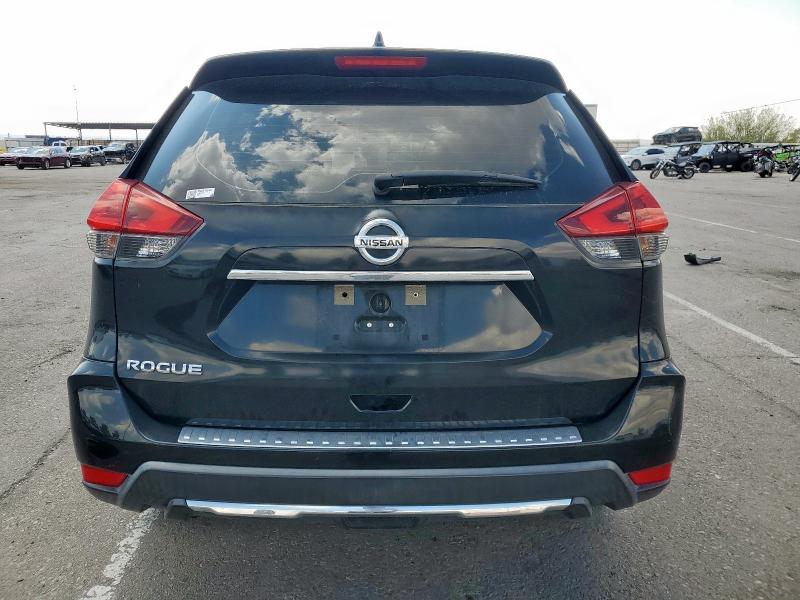 KNMAT2MTXJP619841 - 2018 NISSAN ROGUE S Սև լուսանկար 6