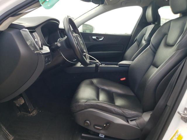 LYVA22RK1JB117637 - 2018 VOLVO XC60 T6 Beyaz fotoğraf 7