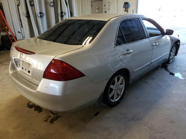 1HGCM66457A100101 - 2007 HONDA ACCORD SE SILVER photo 3