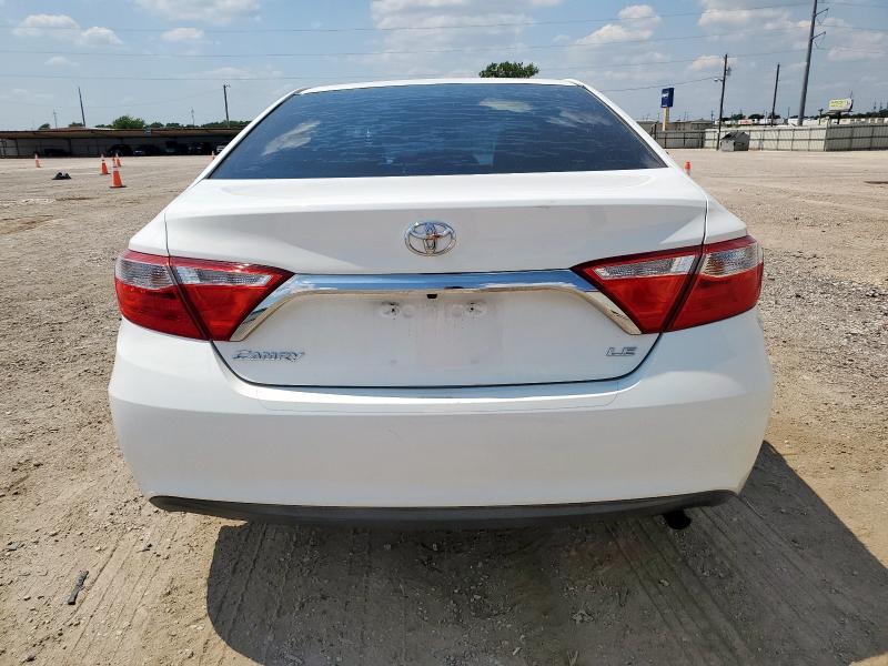 4T4BF1FK8GR549603 - 2016 TOYOTA CAMRY LE WHITE photo 6