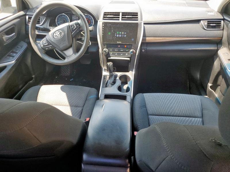 4T4BF1FK8GR549603 - 2016 TOYOTA CAMRY LE WHITE photo 8